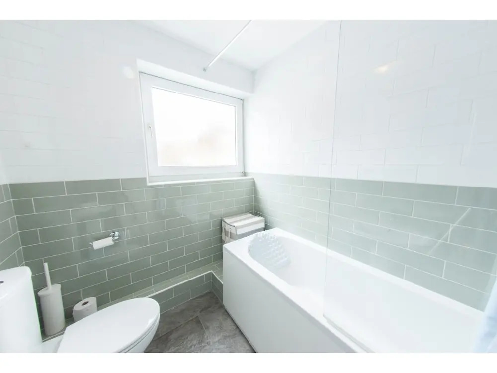 Bright & Airy 2-bedroom Flat for 6 in Blackheath