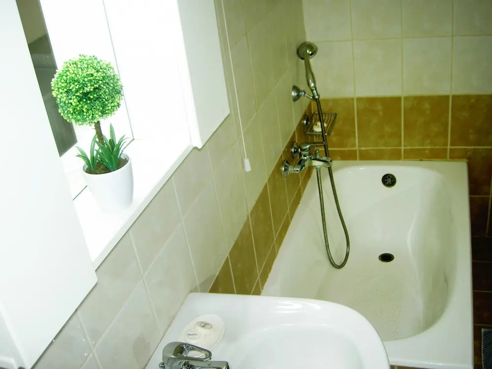 Mat Old Town Apartments B