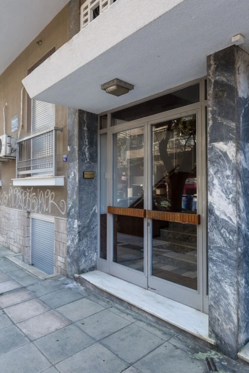 UPSTREET Elegant Luminous 3BD Apt-Kolonaki