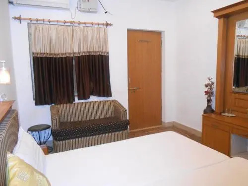 Hotel Kamal Nearest To Taj Mahal