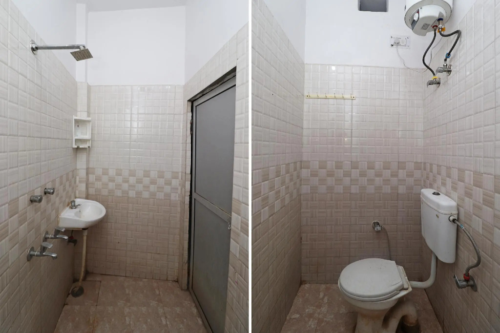 SPOT ON 38175 A K Rajput Guest House