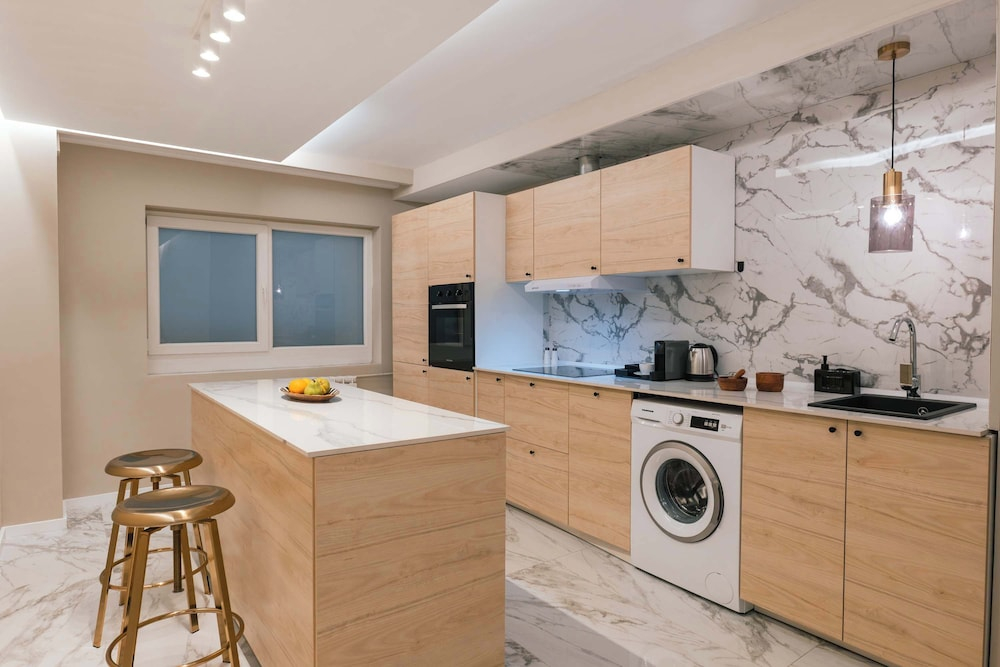 New Unirii Apartments by Olala Homes