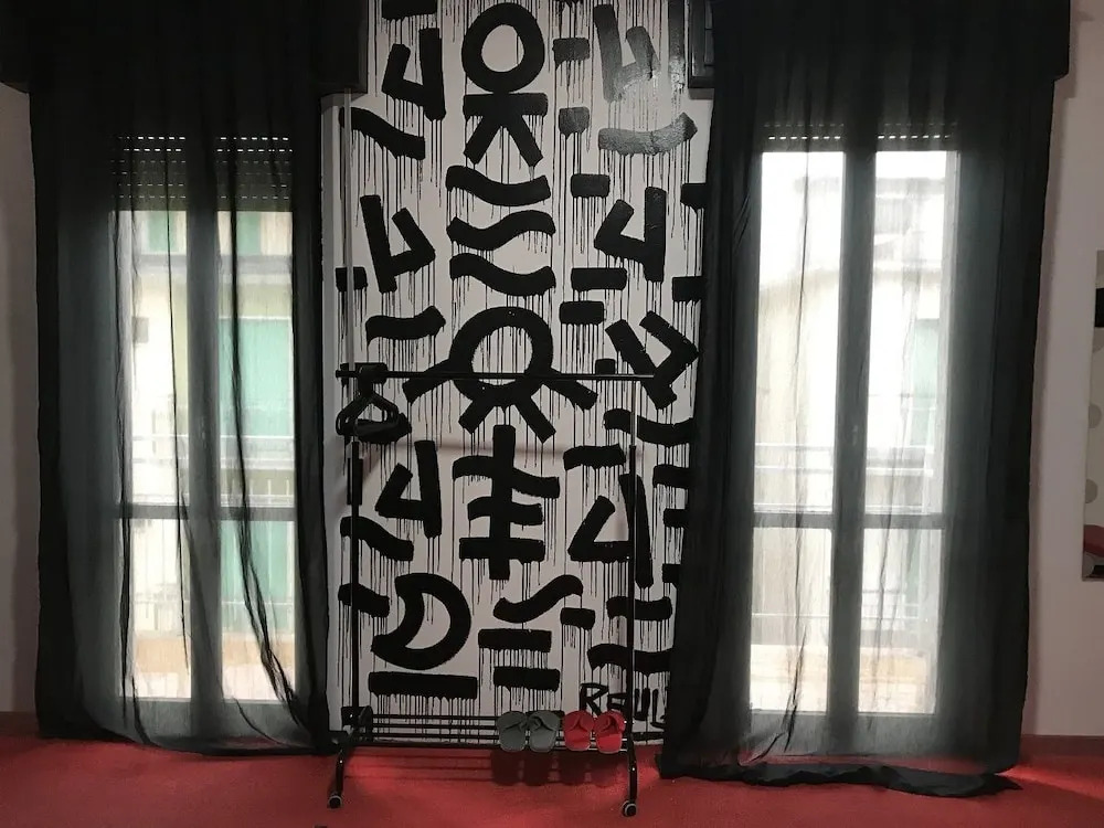 Stupido Hotel