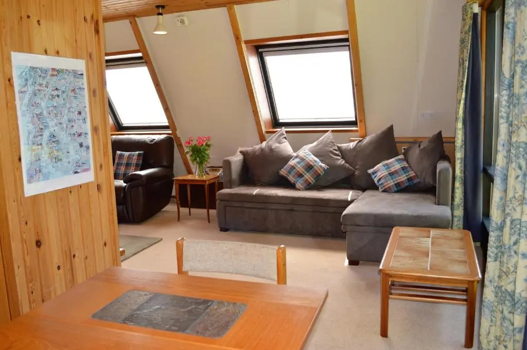 Loch View Lodge