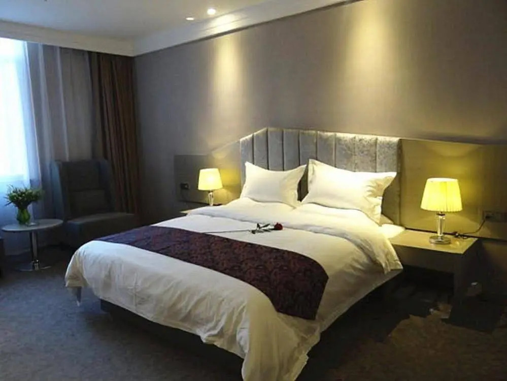 Urba Hotel · Xi'an North Railway Station
