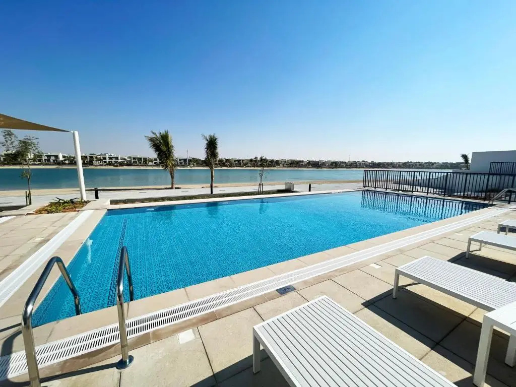 RH- Amazing 4BR Villa with private pool near Beach
