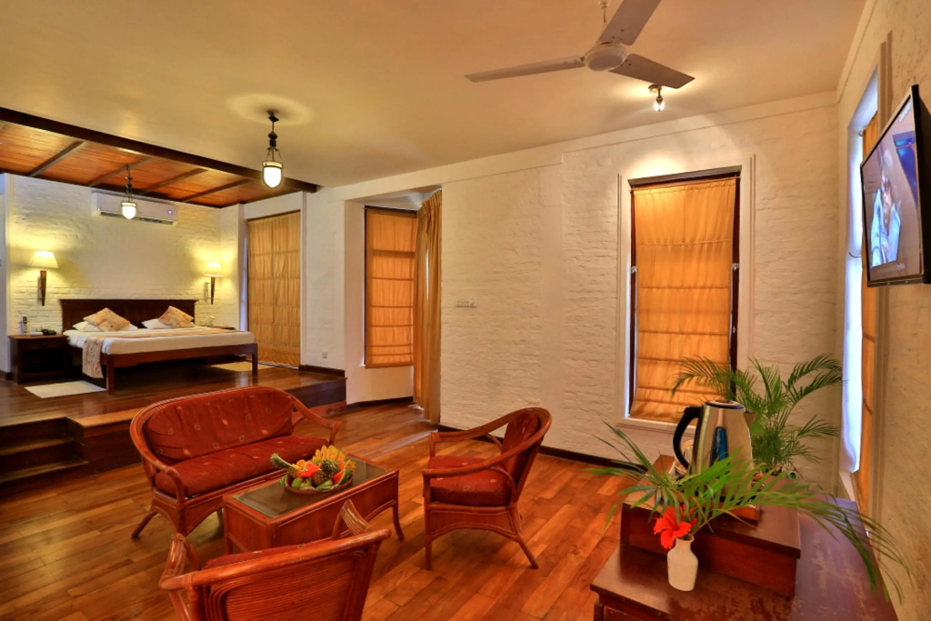 Hibiscus Beach Hotel & Villas - 10 percent off on all Food & Beverages