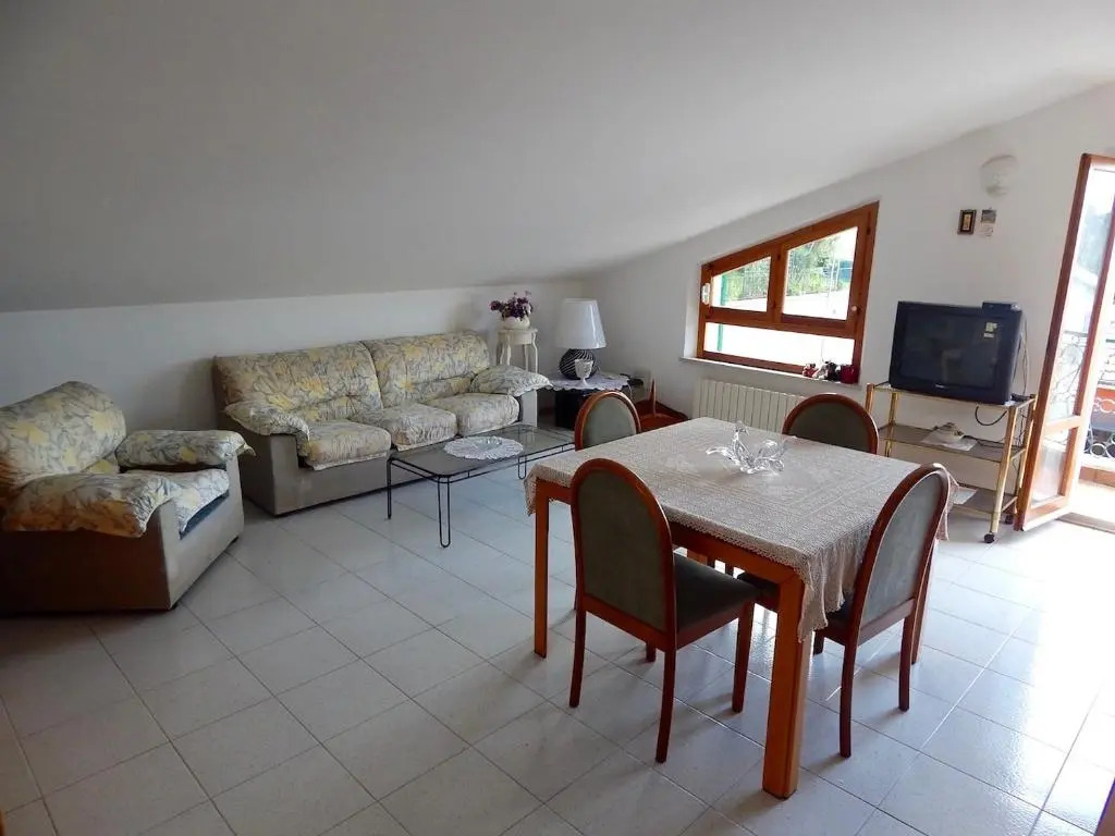 N93 - Numana, Deliziosa Mansarda in Centro Vista Mare