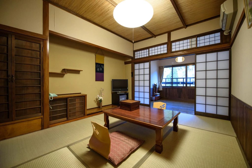 Yunohira Onsen Ryokan Kamiyanagiya