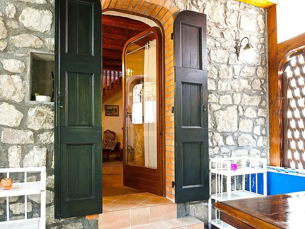 Cottage in Italy with Alpine Fireplace