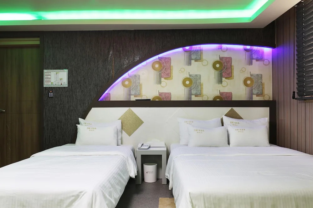 phoenixmotel