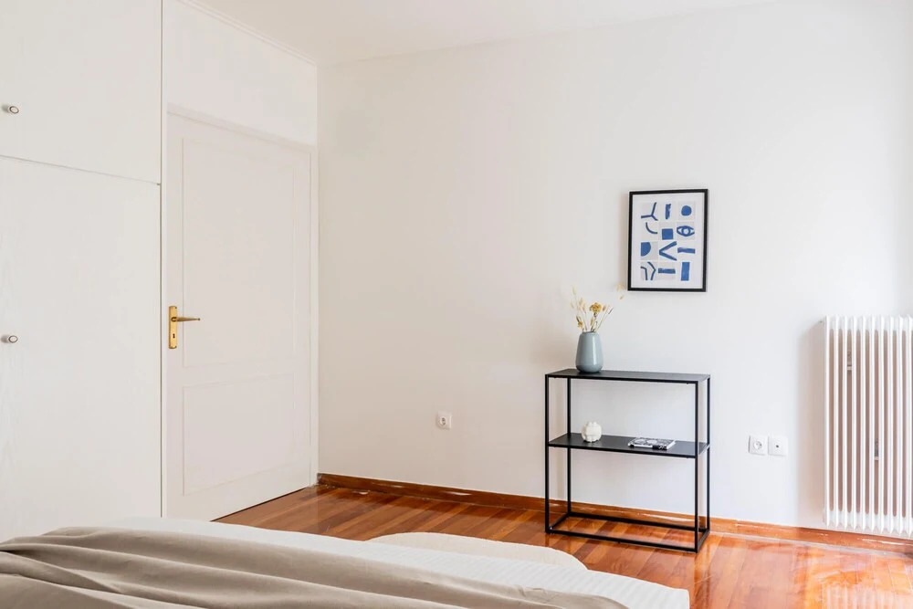 Faliro Sunlit 3BR Apartment