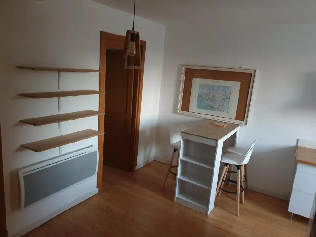 joli appartement 44m2 centre ville corte