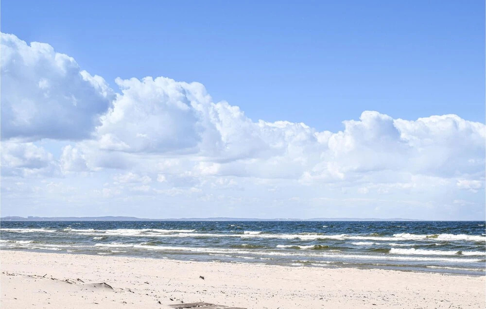 Beach Front Home In Pobierowo With Wifi