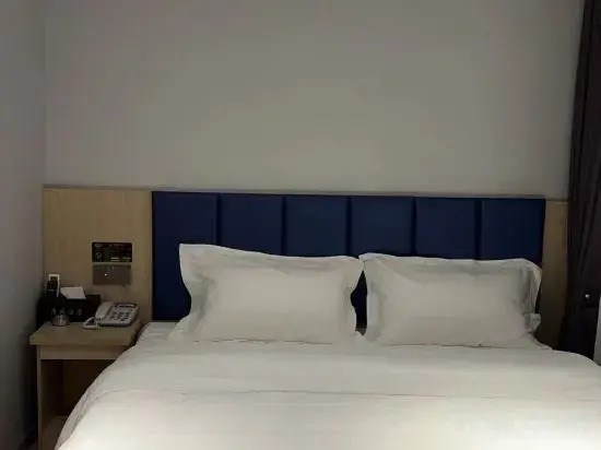 Qingfeng Hotel