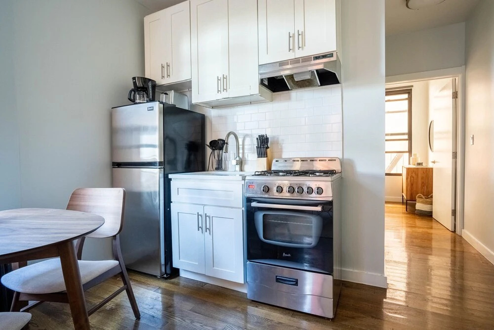 Two Bridges Apartments 30 Day Rentals