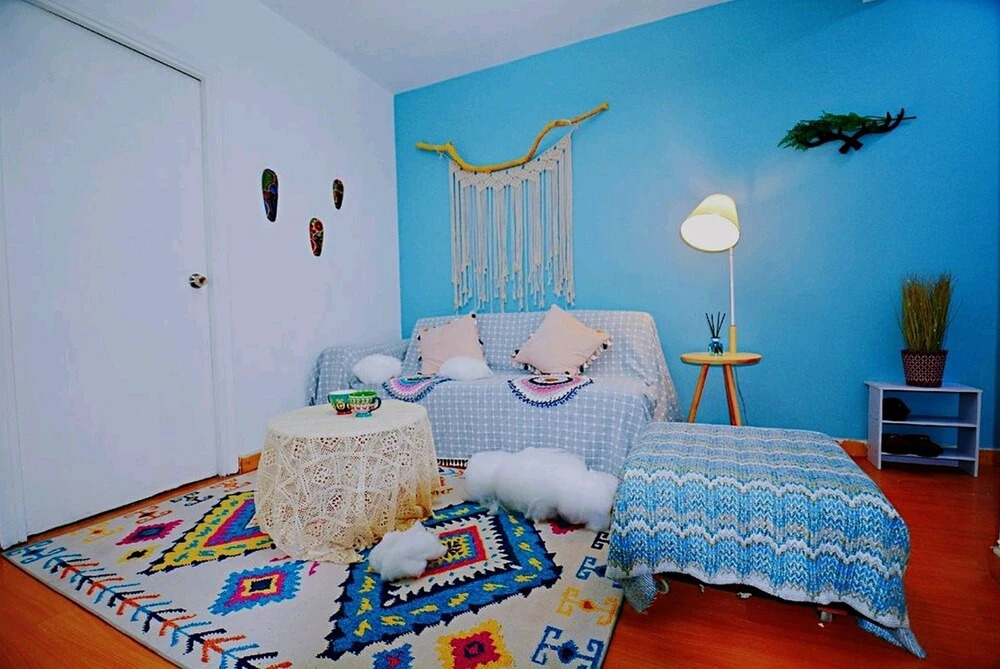 Avatar Blue Castle Queen Bed High Rise View