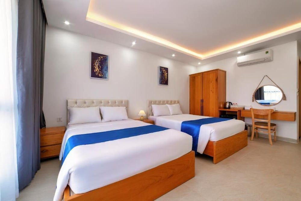 Hana Hotel Sonasea Night Market Phu Quoc