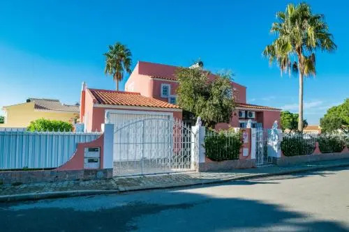 Villa Mariamar