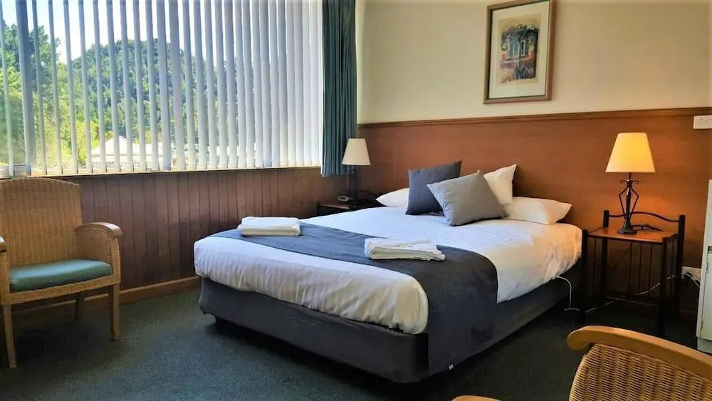 Mt Lyell Motor Inn - By Orangepete