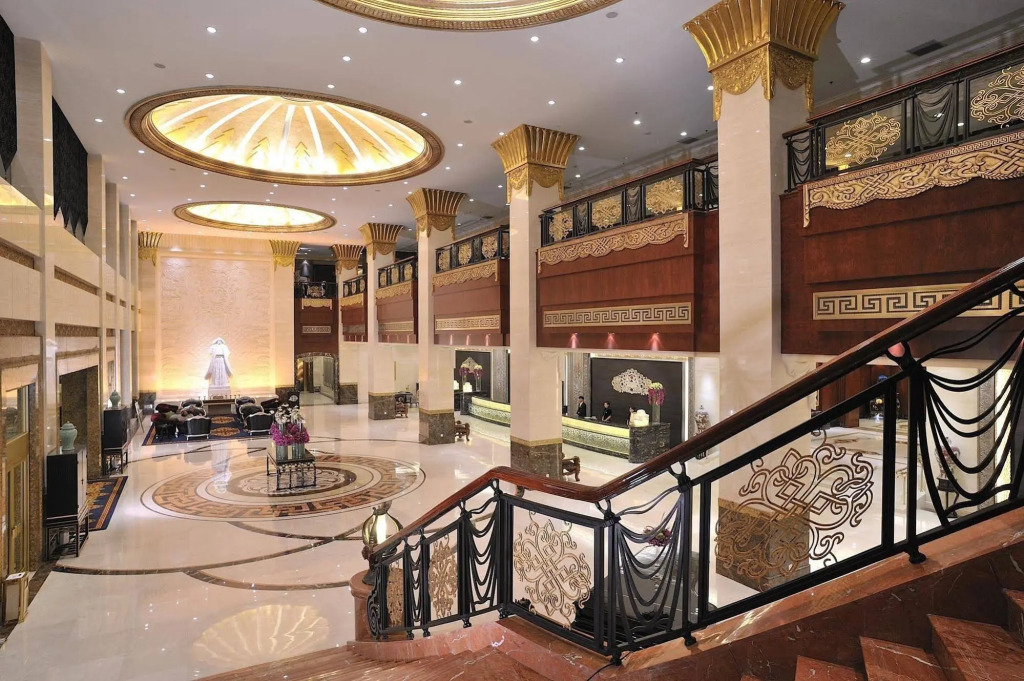 Inner Mongolia Magpies Bridge Hotel