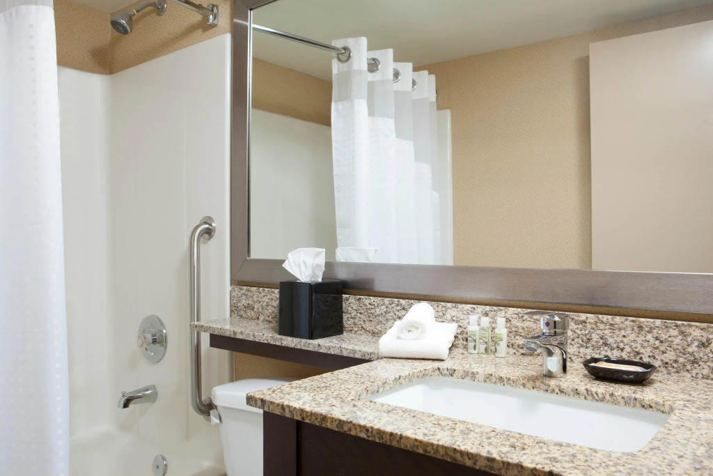 Holiday Inn Hotel & Suites Des Moines-Northwest by IHG