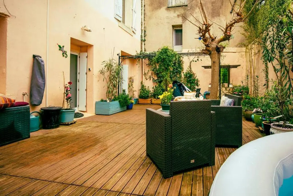 Patio Valros