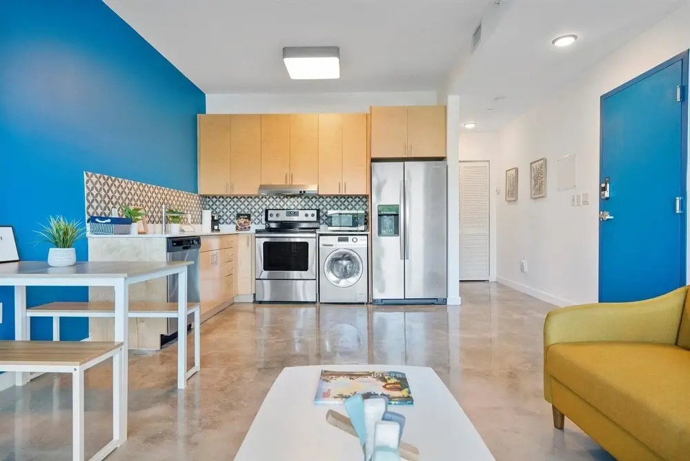 HOMI l Little Havana Suites