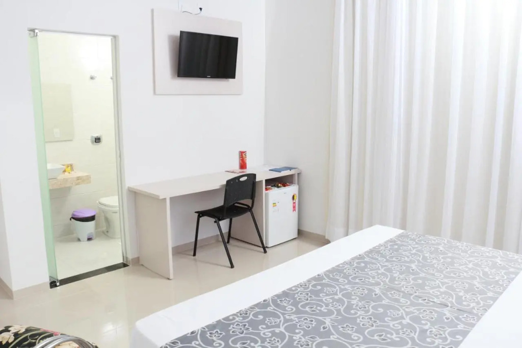 Hotel e Locadora Vizon