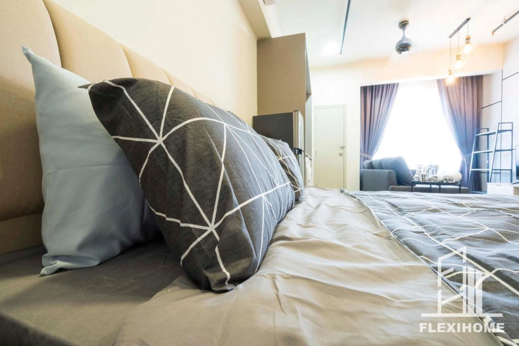 10am-6pm, SAME DAY CHECK IN AND CHECK OUT, Work from Home, Comfy & Quiet Tamarind Suites-Cyberjaya by Flexihome-MY
