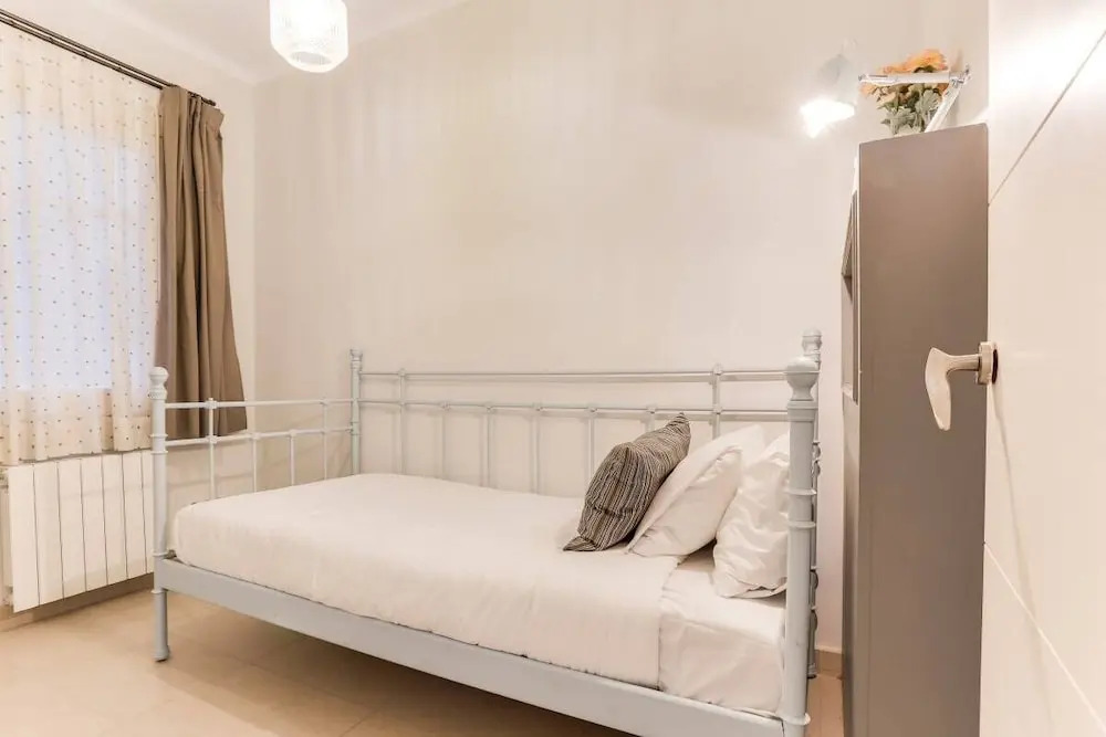 Cosy 4bdr in Exiample, 10mins to Plaza Catalunya