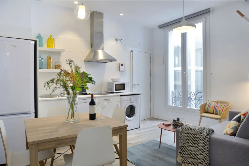 nQn Aparts & Suites Madrid