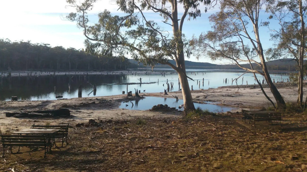 Lake Leake Inn