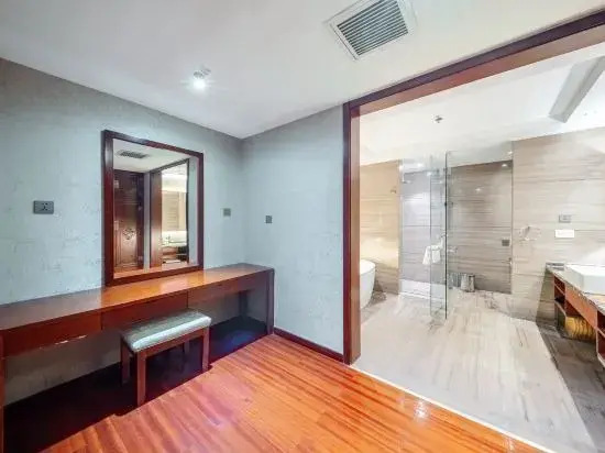 Pujing Weiting Hotel (Jinkunqiao)
