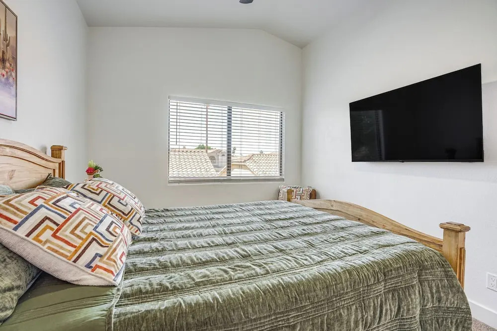 Recently Remodeled Avondale Retreat, Private Yard