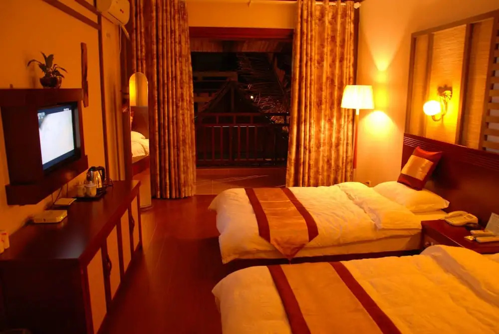 Phoenix Trees Inn
