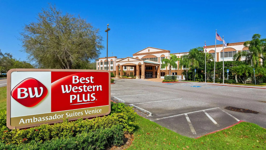 Best Western Plus Ambassador Suites