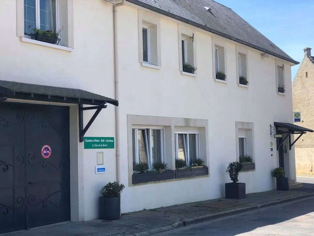 Le Clos de la Barre - Maison de charme au calme -à 10 min des plages du Débarquement - petit-déjeuner maison