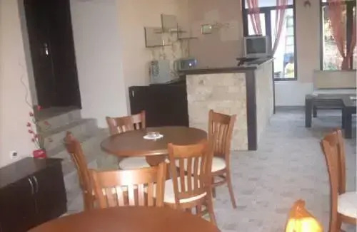 Guest House Donevska