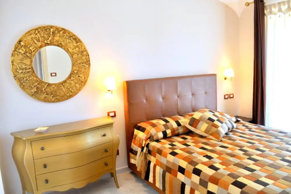 Villa Gold