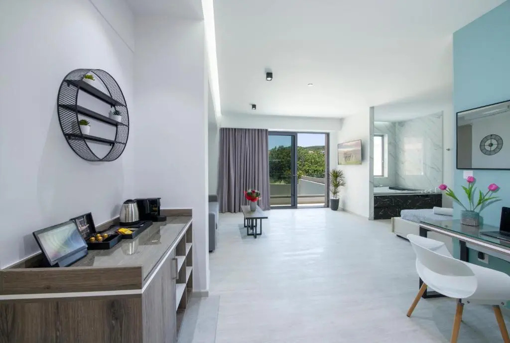xSuites - Adults Only Boutique Suites with Private Jacuzzi