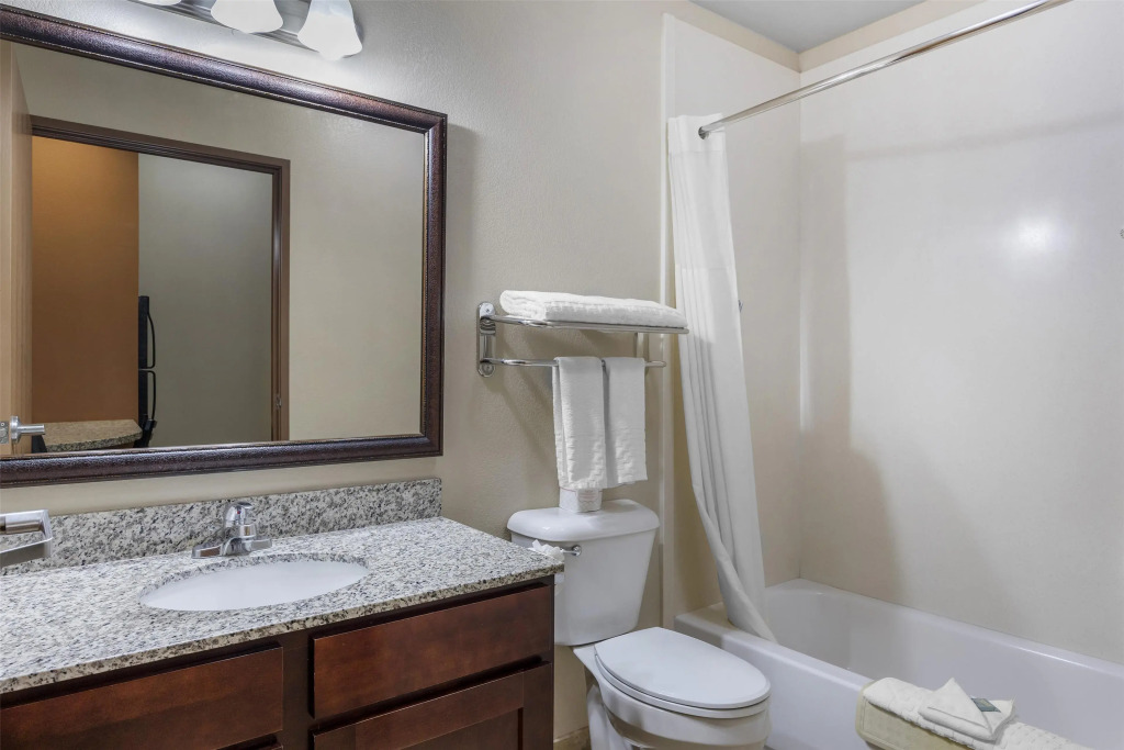 Best Western North Edge Inn