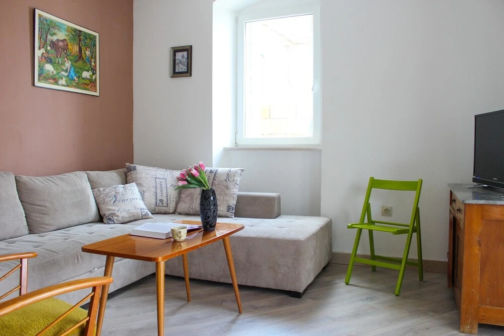 Apartment With 2 Bedrooms in Postira, With Wonderful sea View, Furnish