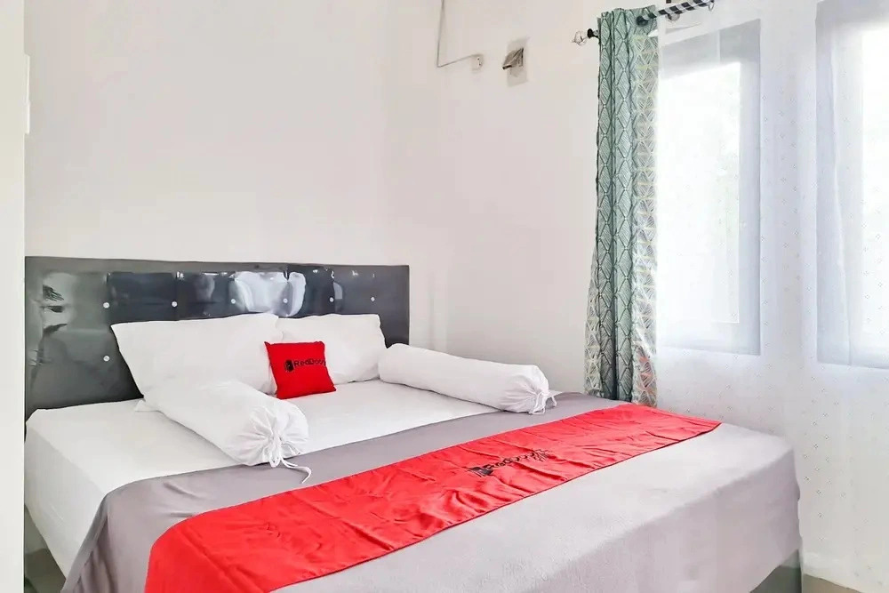 RedDoorz at Imanuel Homestay Tomohon