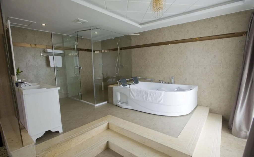 Omega Hotel Liyang