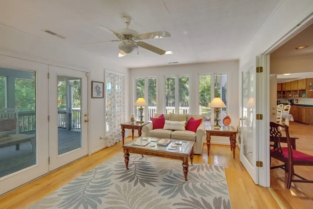 Near Edisto Beach State Park: Home w/ Lanais!