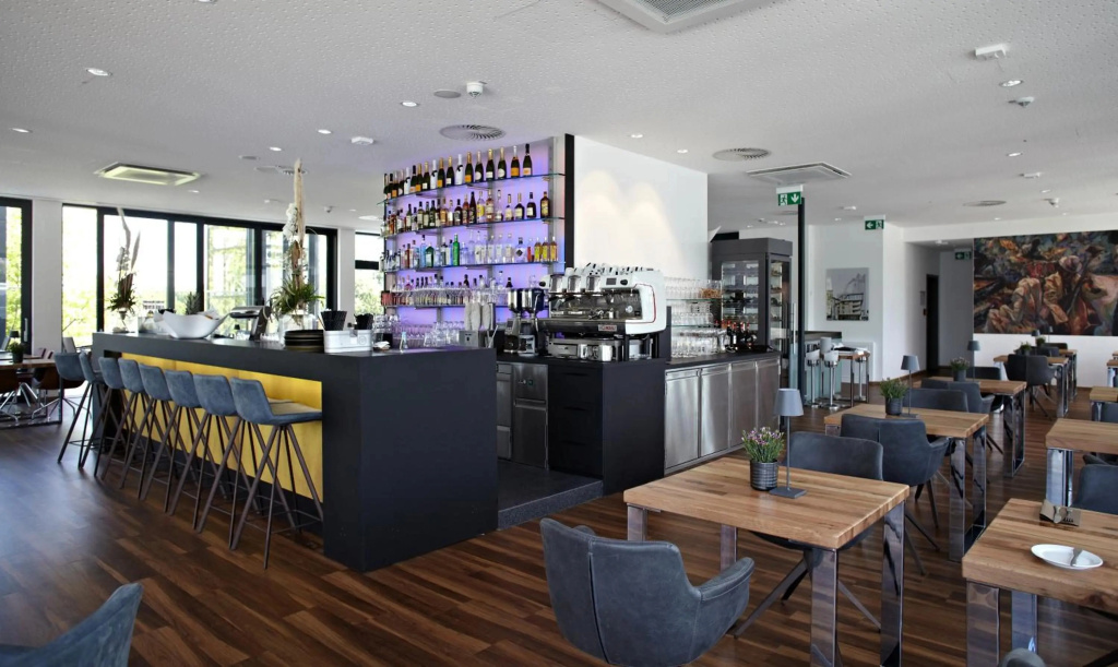 EINSTEIN Hotel am Römerpark