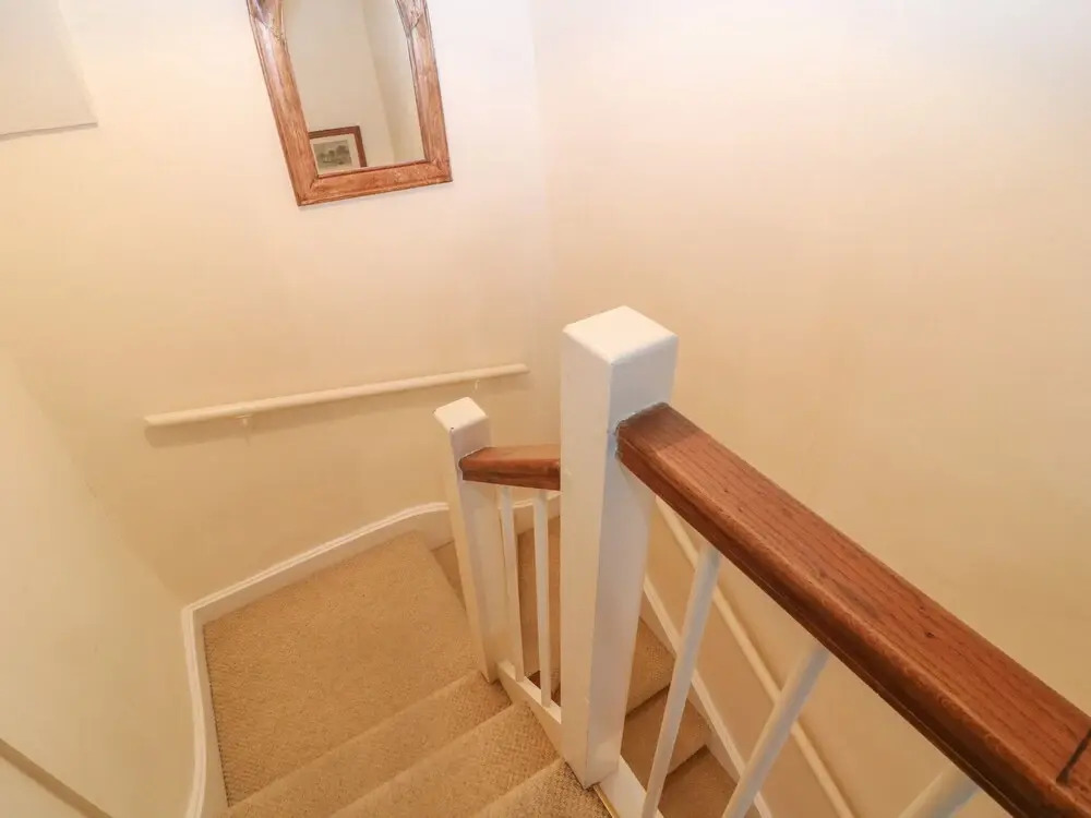 6 George Yard