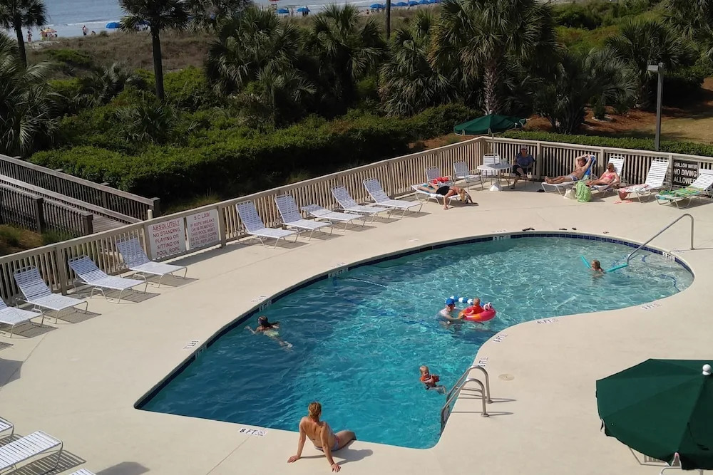 The Breakers Oceanfront 1 Bedroom Villas