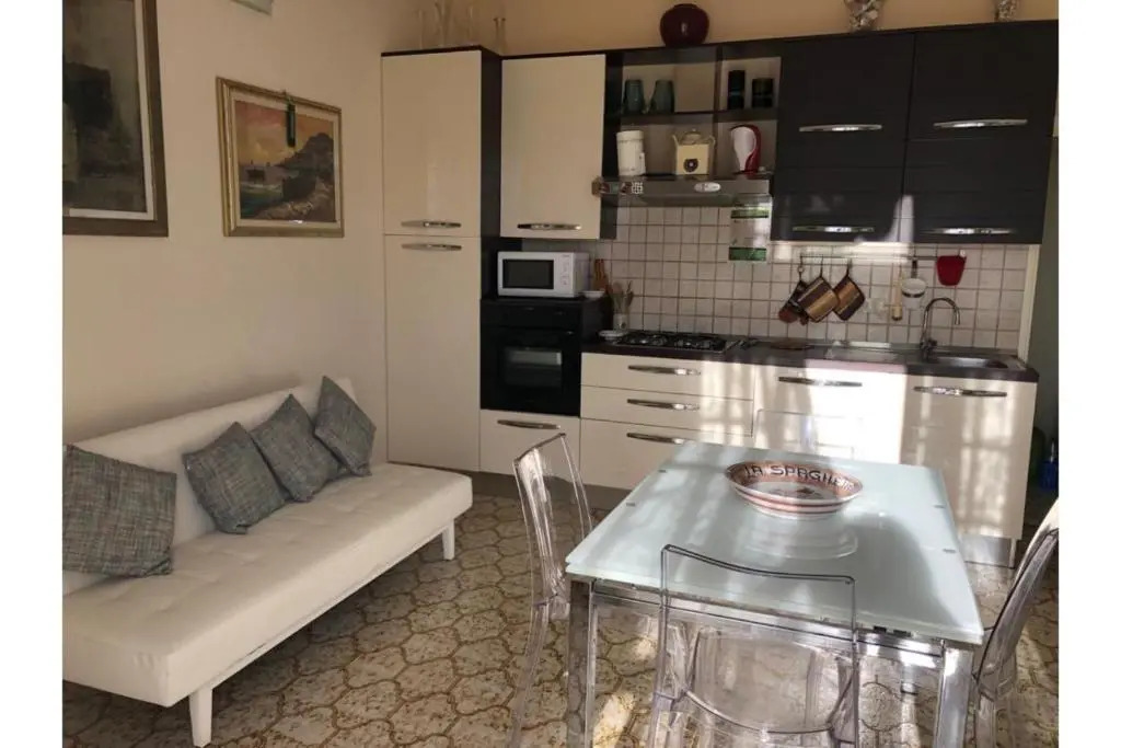 Casa Lidia 900m From Sea